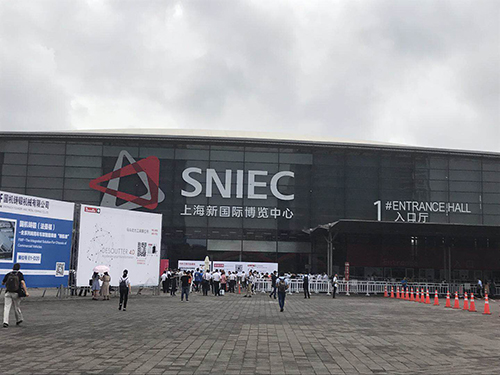 全神貫注于工業(yè)自動化產(chǎn)品 一心一意創(chuàng)高速發(fā)展新局面